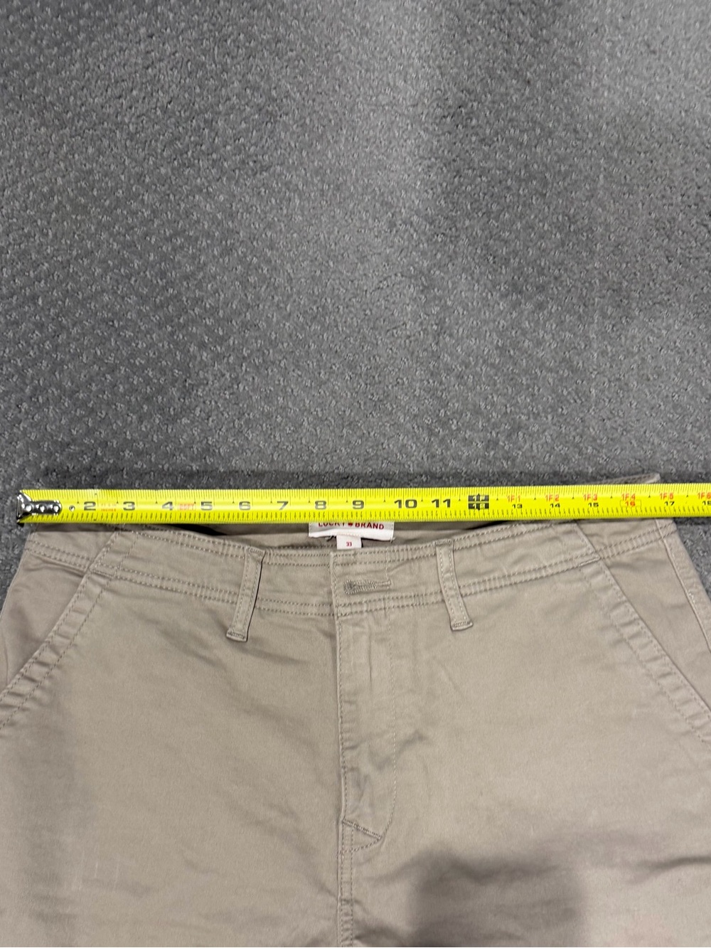 Lucky Brand Men's Tan Flat-Front Shorts - Picture 4 of 6